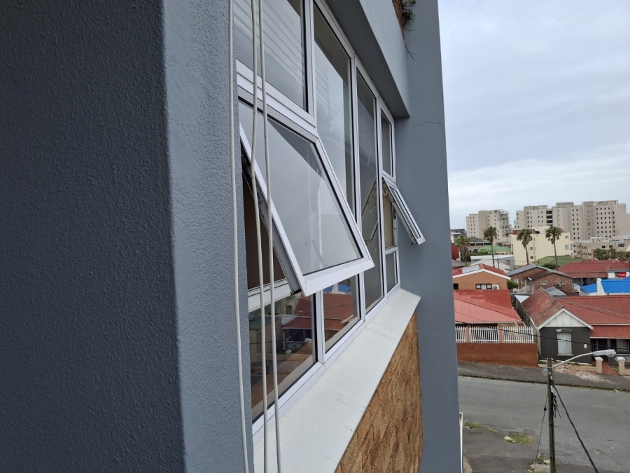 2 Bedroom Property for Sale in Quigney Eastern Cape